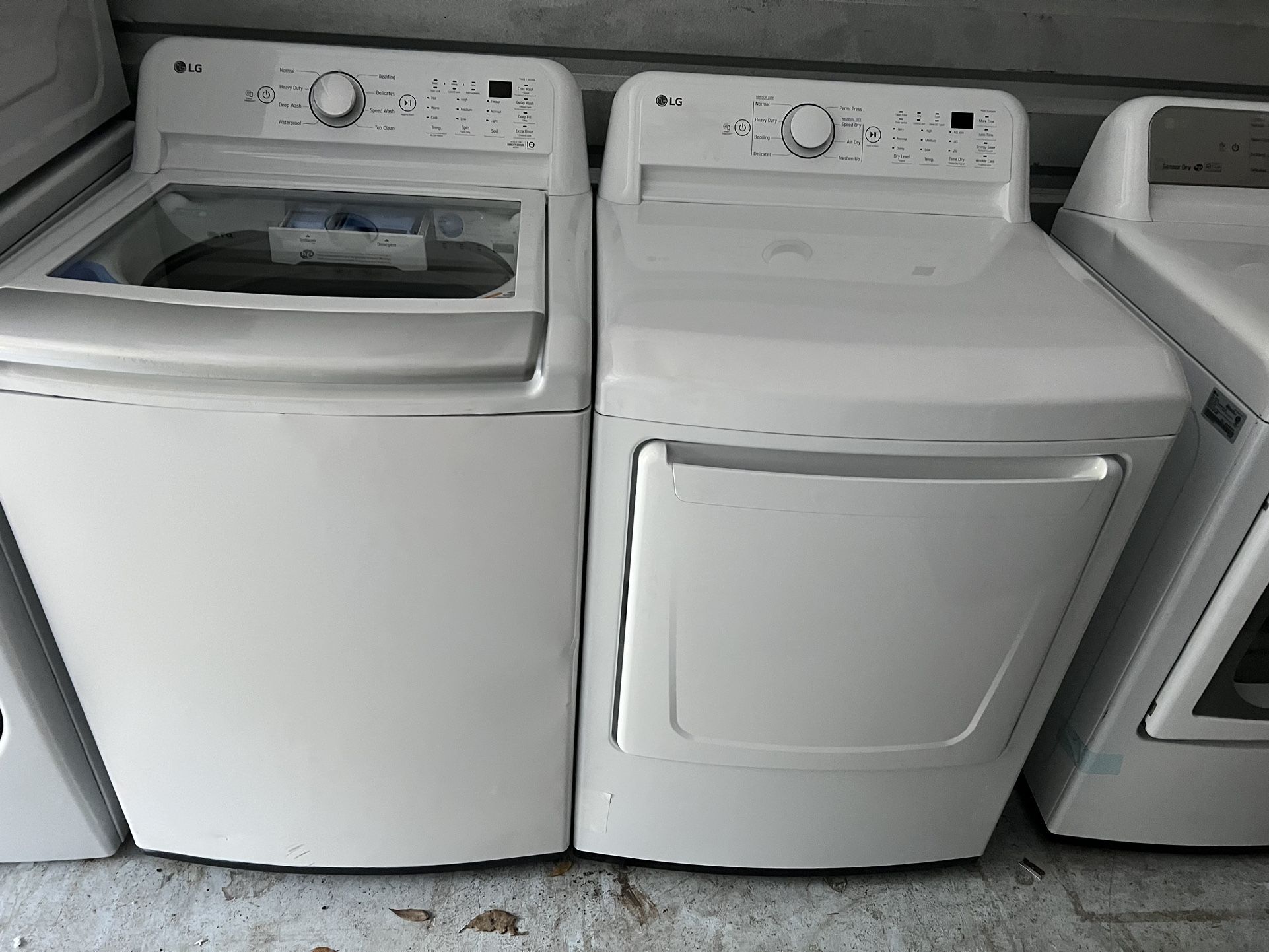 Lg Washer And Dryer Set New