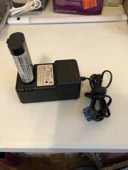 Snap-Cut charger with battery