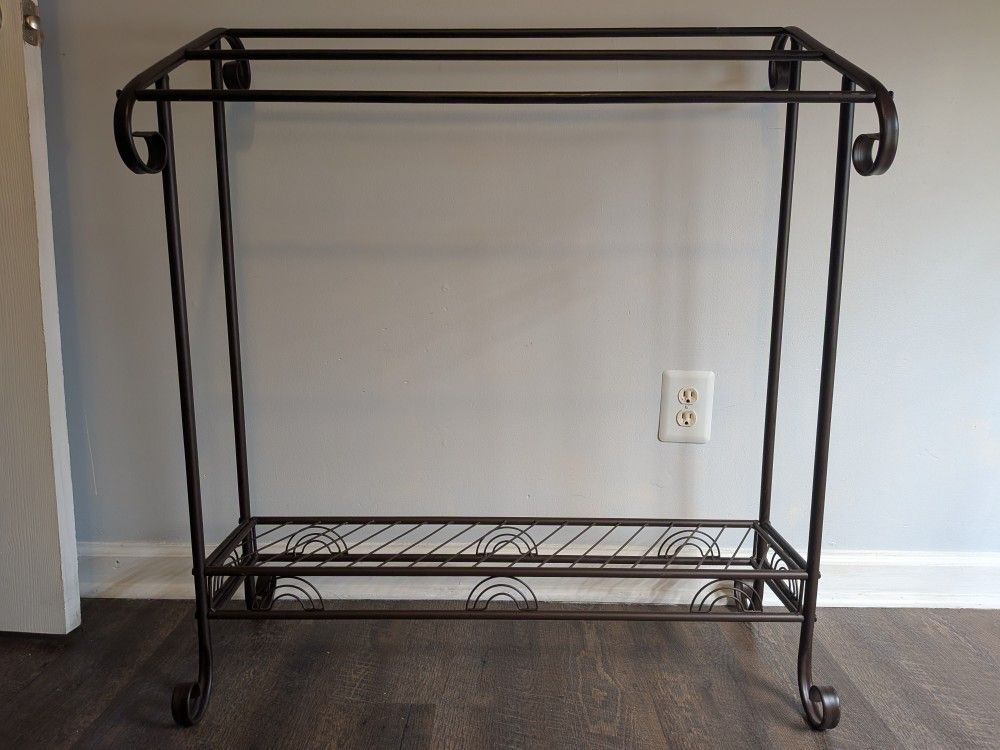 33" Transitional Metal Freestanding Towel Rack
