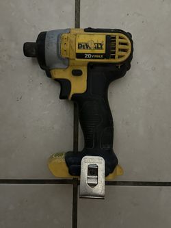 Dewalt DCF685 Impact Drill