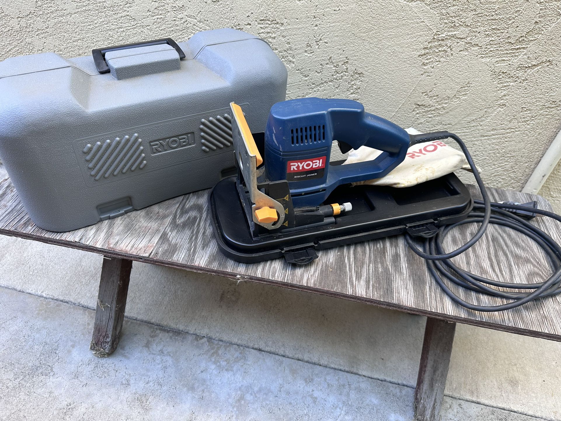 Ryobi Biscut Cutter