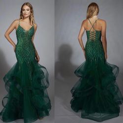 New With Tags Alyce Paris Glitter & Beaded Long Formal Dress & Prom Dress $159