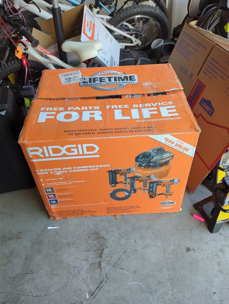 5 Gal Air Compressor With 3 Nail Guns