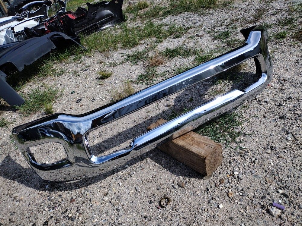 2019 To 2022 Dodge Ram 2500 Or 3500 Chrome Front Bumper OEM Part