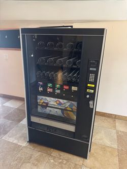 Commercial Soda & Snack Vending Machine – $1,000 OBO