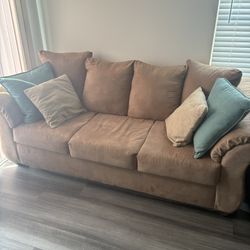 Nice Furniture 