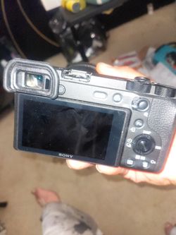 Sony Camera A6600 with camera lens (Sony (FE 1.4/24 GM)