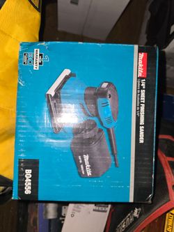 Makita 1/4" Finishing Sander