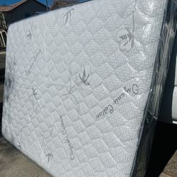 New Queen Size Mattress Les For Sale 