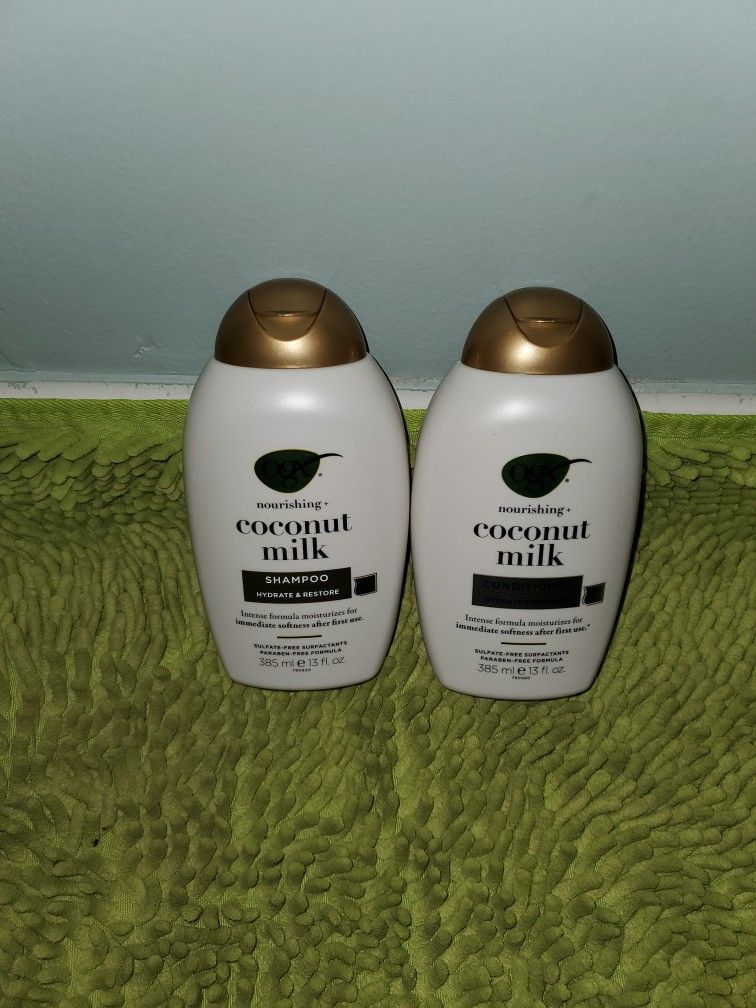 Shampoo And Conditioner Ogx 13oz Nourishing + Coconut Milk