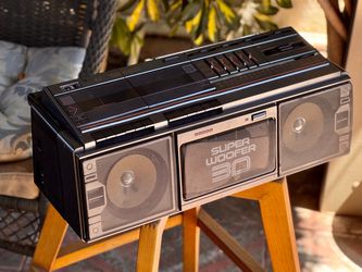 Vintage Seiko WKC-200 Boombox AM/FM/Dual Cassette - MINT