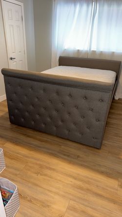 Bed Frame/mattress