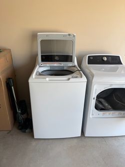 GE  Washer and Dryer White