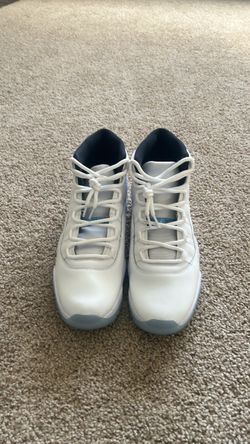 Jordan’s Legend blue 11s
