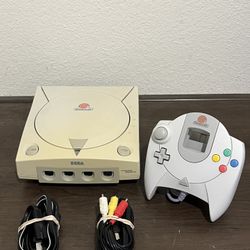 Sega Dreamcast Video Game Console 
