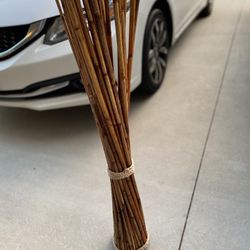 Decorative sticks for flower pot
