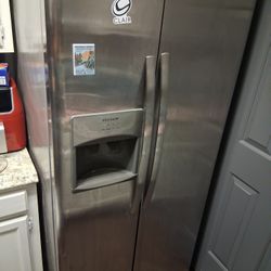 Fridgair Refrigerator