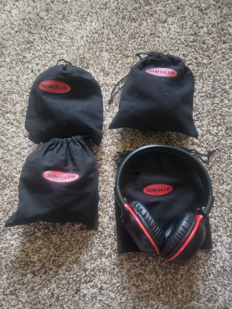 4 IR Headsets For Car DVD Entertainment System