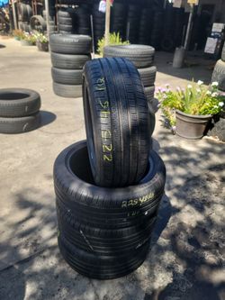 225/45/18