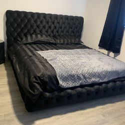 $699 Brand New King Bed Frame With Mattress (Read Description Below)