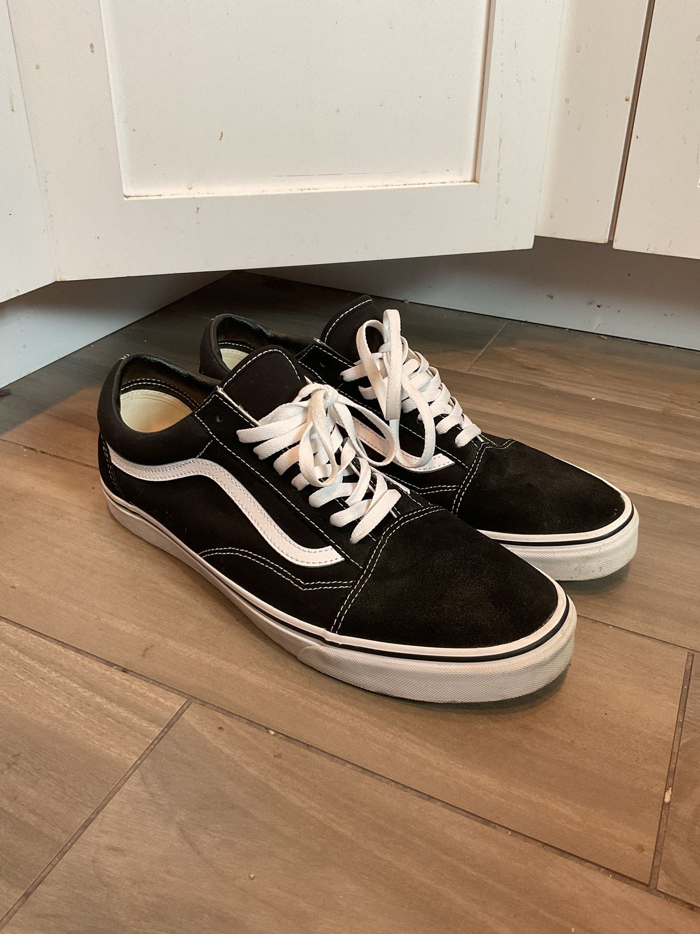 VANS Vintage Men’s Black Leather Classic Sneakers Shoes Y2K sz 14, new