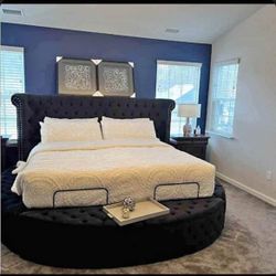 Queen Size Elegance Button Tufted So Chic Velvet Gray Storage Bed 👌 New Brand ✅ On Display🏠 Color Options🤩Financing Available 👌