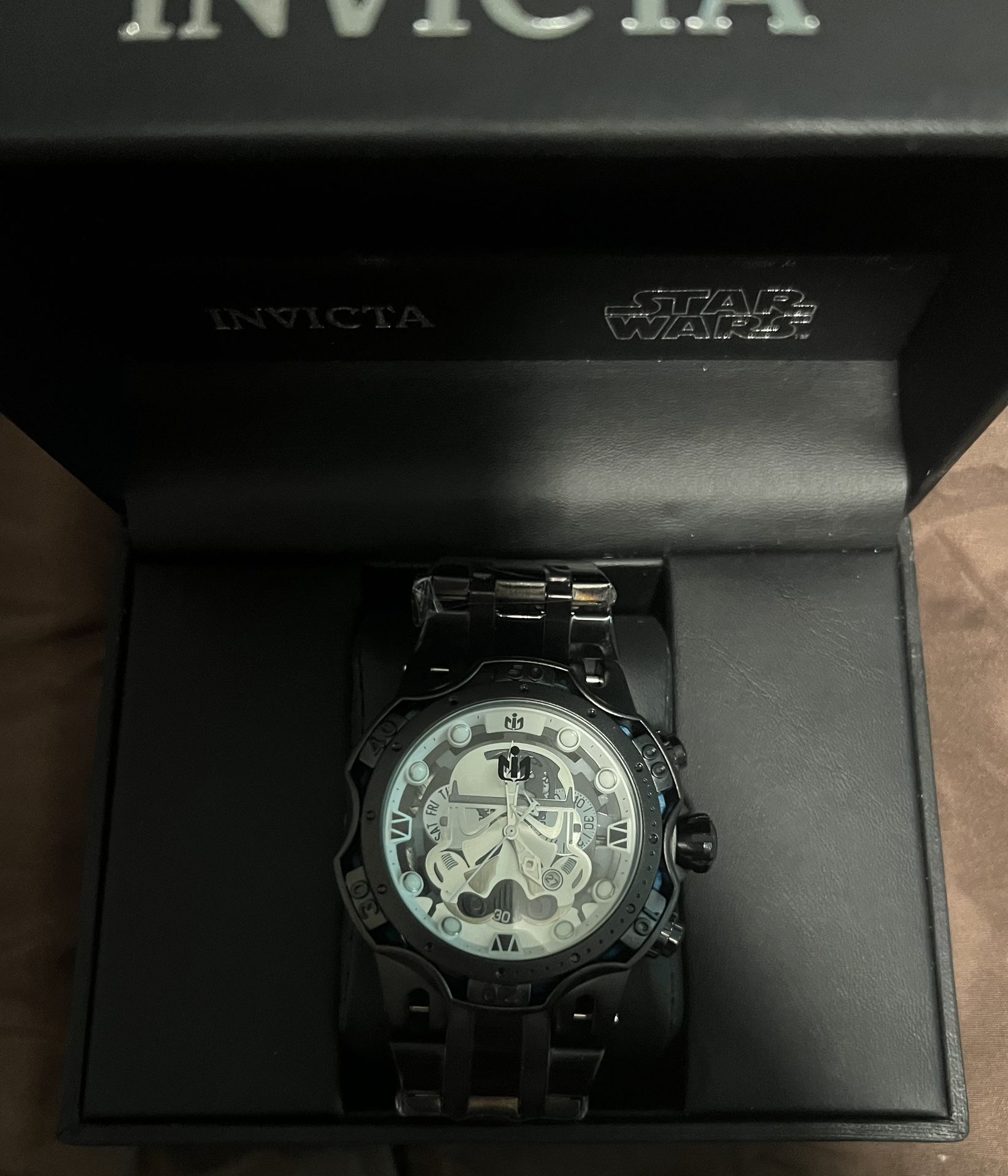 Starwars watch Invicta