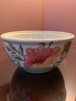 Beautiful pottery bowl