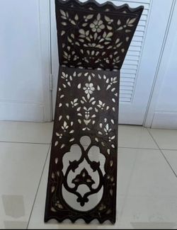 iddle Eastern mother-of-pearl book holde