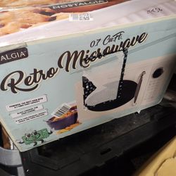  Retro Countertop Microwave Oven.
