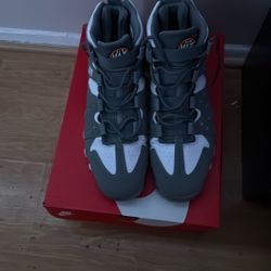 Nike Air Max CB