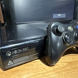 Xbox 360 E Black With One Controller And 2 Games 