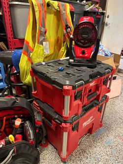 M12 Milwaukee fan