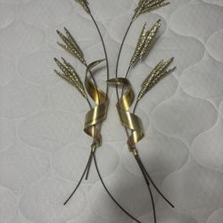 Brass Looking Metal Wheat Wall Decor