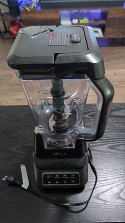 Ninja Professional Plus BN701 Blender with Auto-iQ