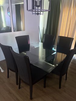 Dinning table