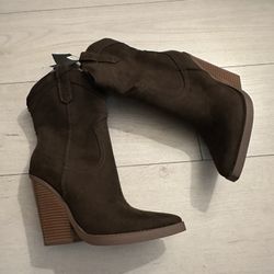 New Forever 21 Western brown boots size 7 