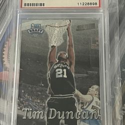 Tim Duncan Rookie Graded Card