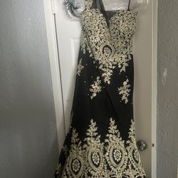 Black Prom Dress