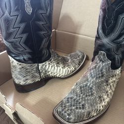 Hand made rattlesnake Custom Boots 10.5