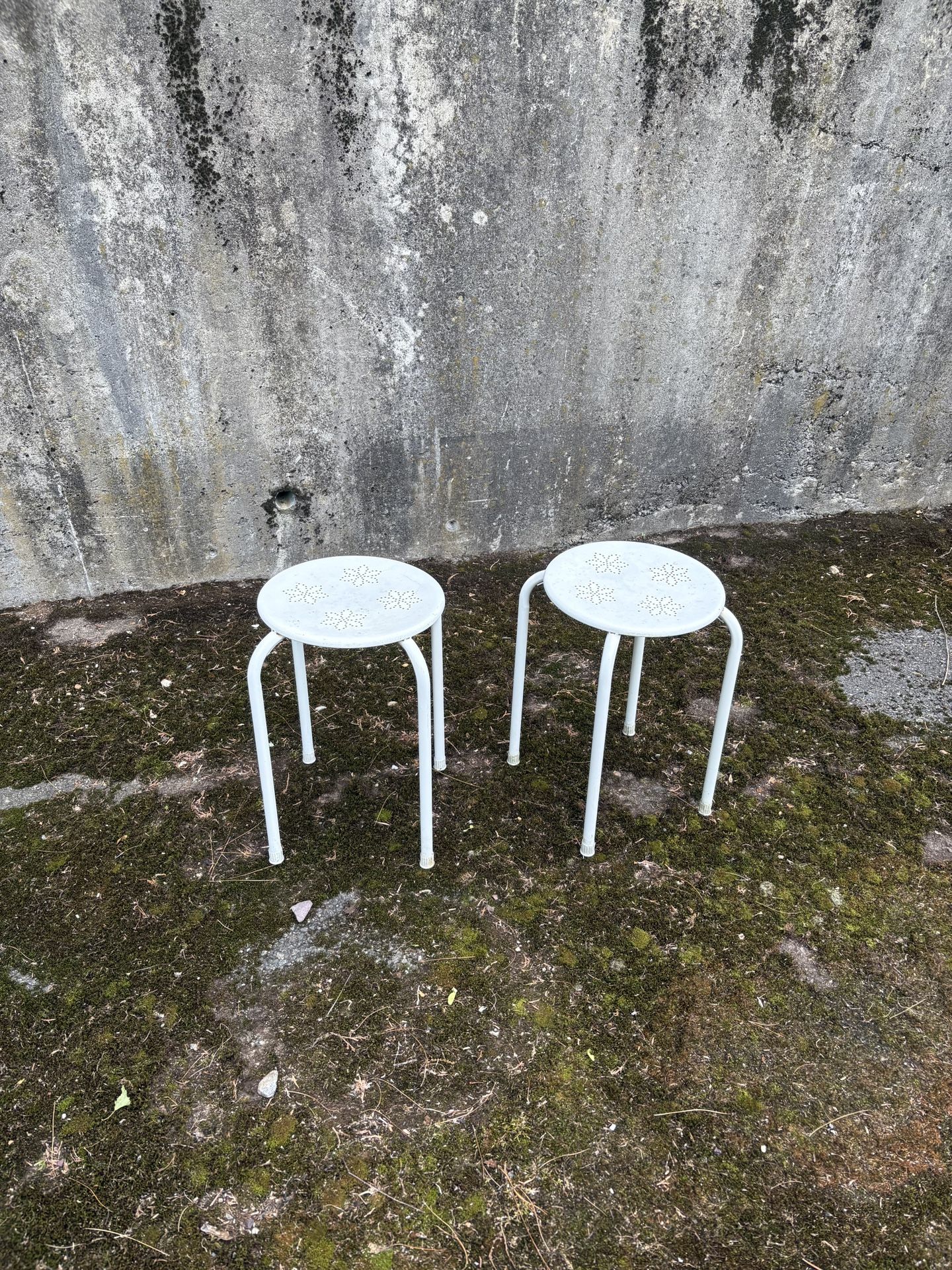 Cute Metal Chairs/Plant holder