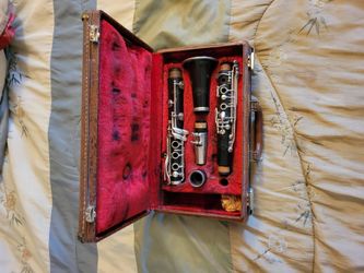 Very nice LeBlanc Noblet Paris Wood Clarinet