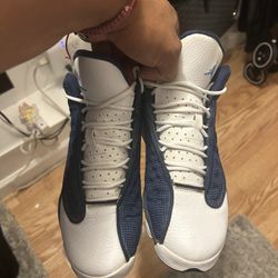 Jordan flint 13s Size 6y 