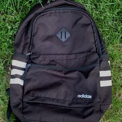 Back To School Multiple Different Backpacks For Sale