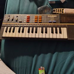 Casio PT -82 32 key 