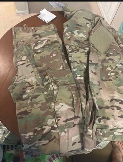 Multicam  camouflage  Uniform Set Army ( Flame Resistant)