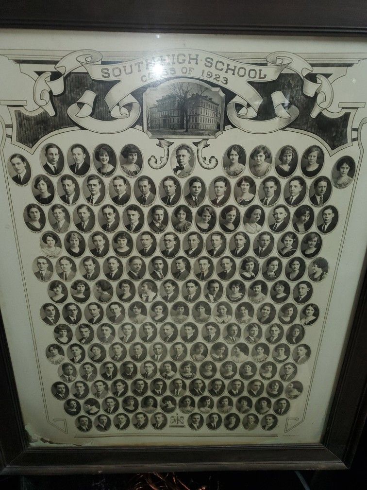 South High School Class Of 1923 Original With Wooden Frame In Glass