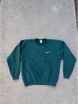 Vintage 90’s Nike CrewNeck🌲