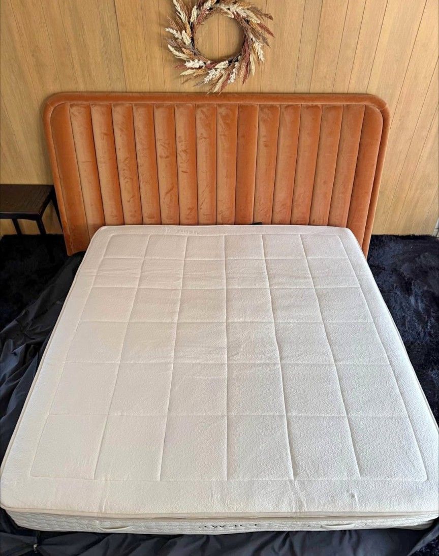 Awara Premier Luxury Natural Hybrid Queen Mattress