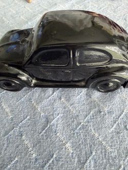 Black VW Beetle Avon
